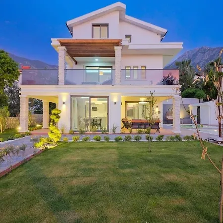 Vila Oludeniz Luxury With Two Pools *