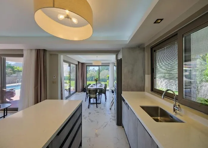 Vila Oludeniz Luxury With Two Pools *