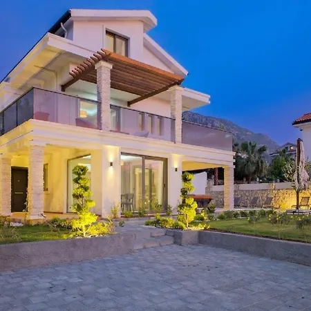 Villa Oludeniz Luxury With Two Pools Fethiye