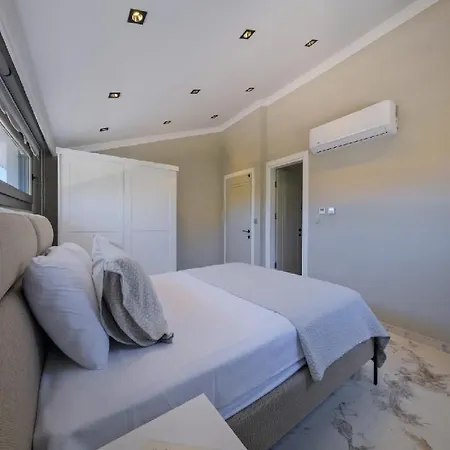 Villa Oludeniz Luxury With Two Pools Fethiye