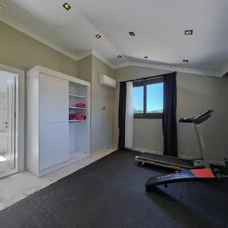 ヴィラ Oludeniz Luxury With Two Pools *