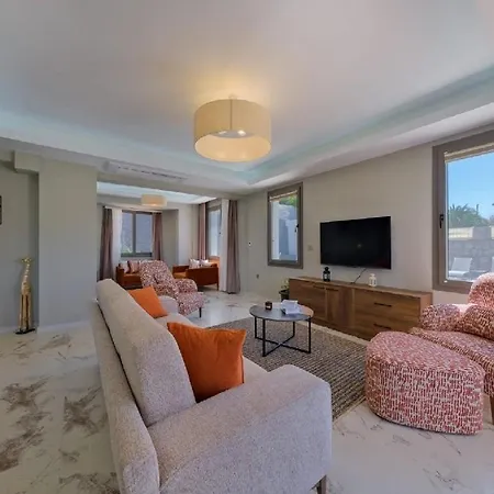 ヴィラ Oludeniz Luxury With Two Pools フェティエ